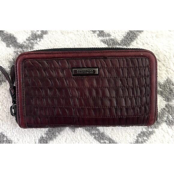 Burberry Handbags - BURBERRY Authentic Quilted Brown Leather Zip Around Credit Cards Wallet
